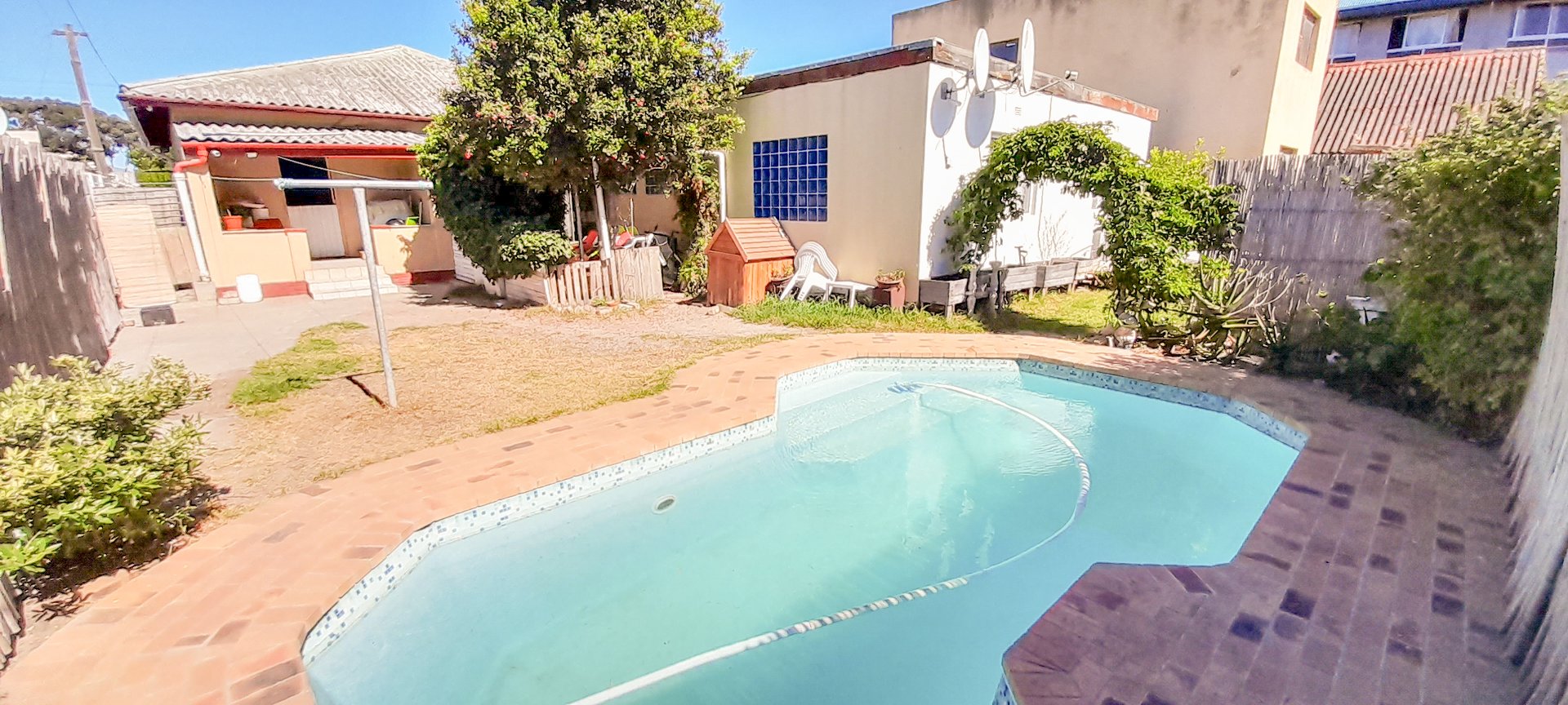 4 Bedroom Property for Sale in Parow Valley Western Cape